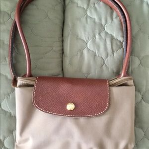 Longchamp la pliage medium tote